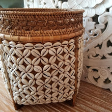 Load image into Gallery viewer, Rattan Baskets with Cowrie Shells in Brown
