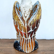 Charger l&#39;image dans la galerie, Hand Carved Pelican

