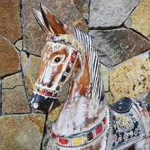 Laden Sie das Bild in den Galerie-Viewer, Antiqued Hand Carved Horse Statue Large
