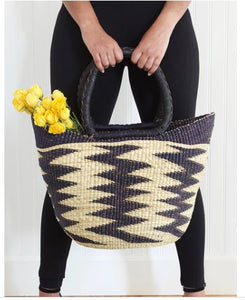 Market Shopper from Ghana in Natural and Black Zig Zag