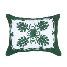 Laden Sie das Bild in den Galerie-Viewer, Hand Stitched Tropical Leaf Quilt Green / White Kingsize
