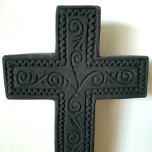 Cargar imagen en el visor de la galería, Hand Carved Wooden Cross in Black Tribal
