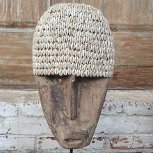 Cargar imagen en el visor de la galería, Tribal Shell Décor Masks Large
