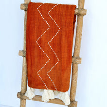 Cargar imagen en el visor de la galería, Hand Stitched Throw Blanket in Moroccan Tangerine
