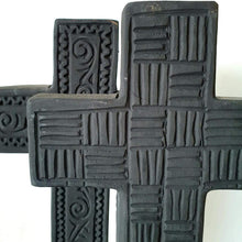 Charger l&#39;image dans la galerie, Hand Carved Wooden Cross in Black Lines - bohemian-beach-house
