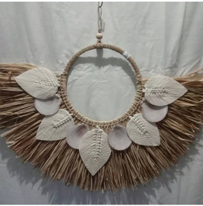 Natural Seagrass Wall Decor Fan with Leaves in White